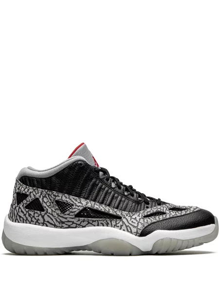 Sneakerși Jordan negru