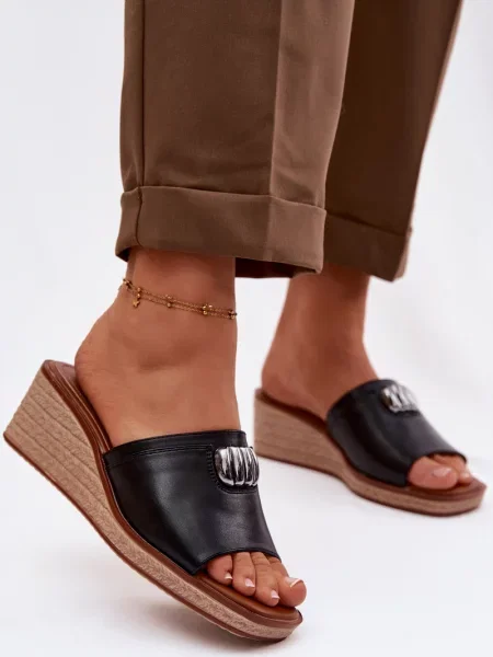 Pantofle Sergio Leone černé