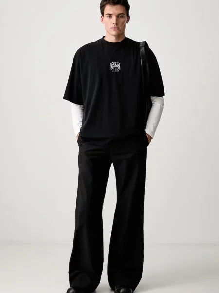 Vetements Biker Cross Logo T-shirt