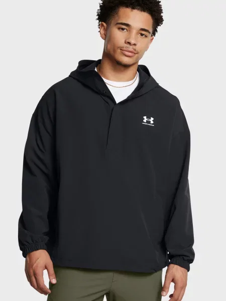Анорак Under Armour с капюшоном черный