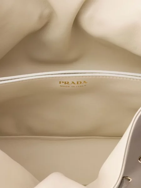 Кожена кожена чанта Prada