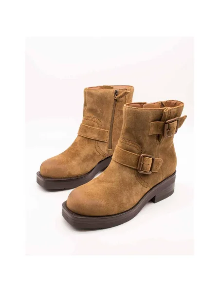 Pantofi Clarks maro