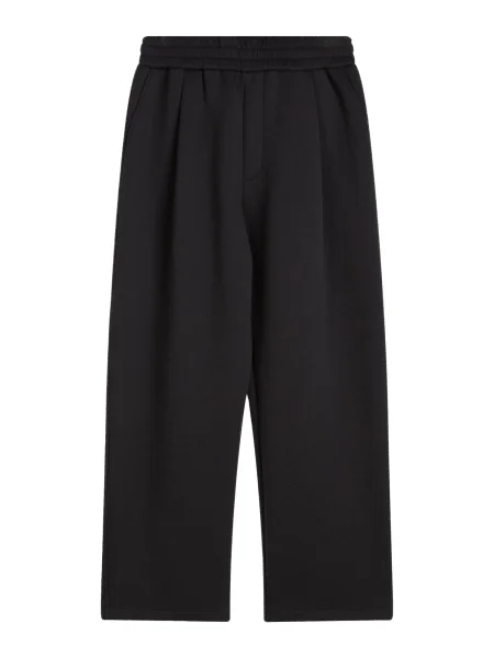 Bershka Hlače z naborki črna