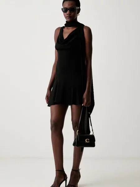 Never Fully Dressed rochie evazată negru