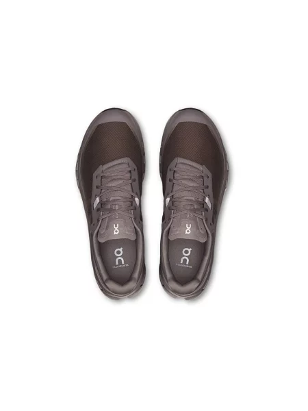 Pantofi On maro
