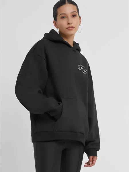 Hanorac cu glugă Mister Tee cu model floral negru