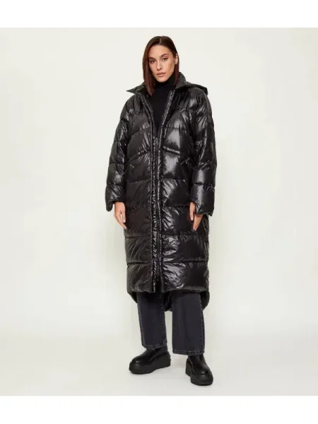 MMC STUDIO geacă de puf RODA.COAT negru