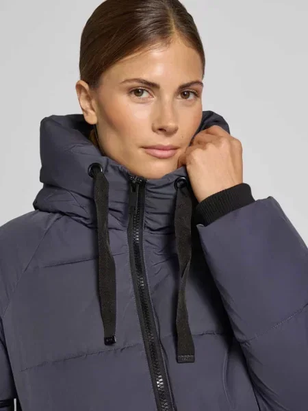 Kurtka pikowana w kroju regular fit z mieszanki materiałów model Pavinaria' Msch Copenhagen