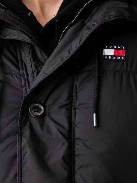 Tommy Jeans капитонирано яке мъжко черно