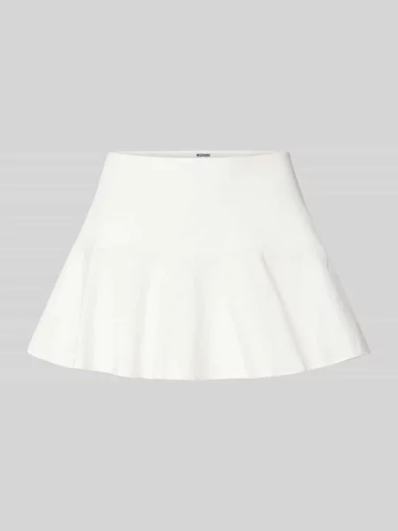 Spódnica mini z efektem stopniowania model ‘Ruby’ Weekday biała