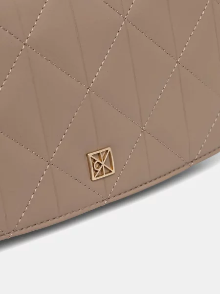Calvin Klein kézitáska bézs