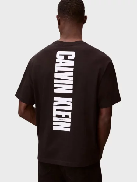 Футболка Calvin Klein Jeans з автографом чорна