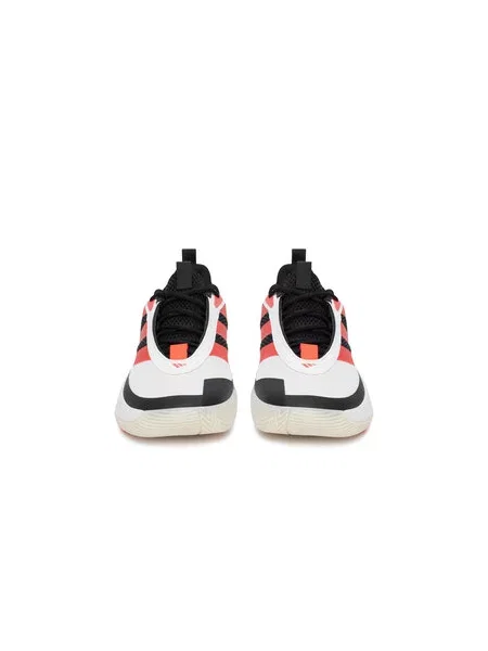 Čevlji za košarko adidas Subzone črna