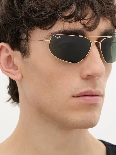 Ray-Ban napszemüveg