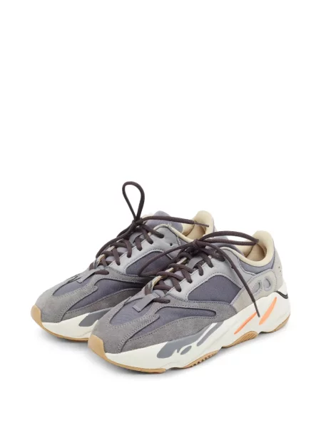 Маратонки Adidas Yeezy с връзки с дантела сиво