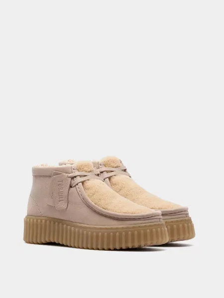 Замшевые ботинки Clarks