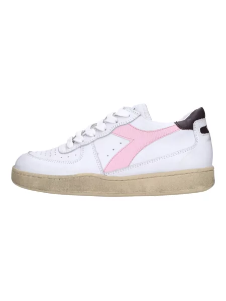 Sneakersy Diadora skórzane z przetarciami białe