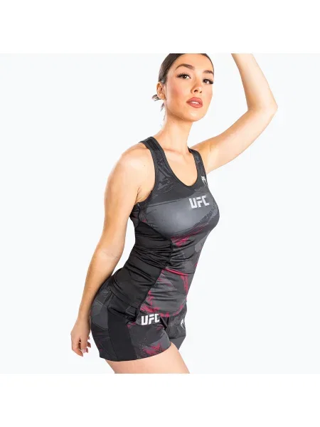 Női hosszú ujjú felső Venum UFC Authentic Fight Week Performance black/red. Méret: L fekete