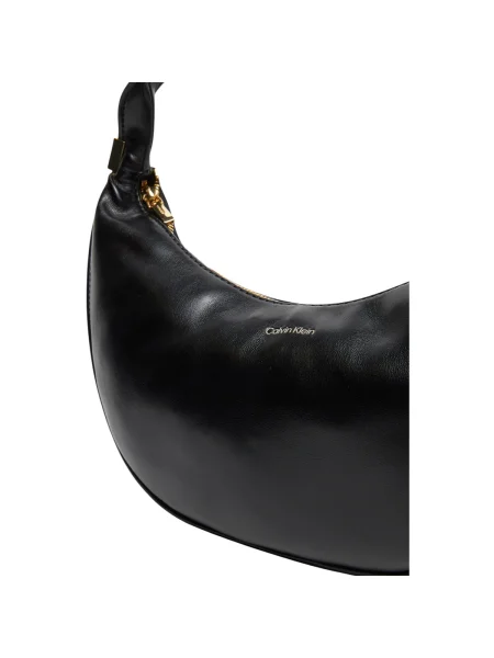 Calvin Klein kézitáska fekete