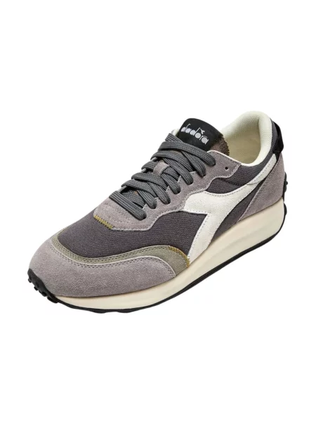Sneakersy Diadora w miejskim stylu szare