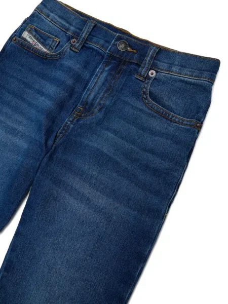 Jeansy dziecięce Diesel 2020 D-VIKER niebieskie