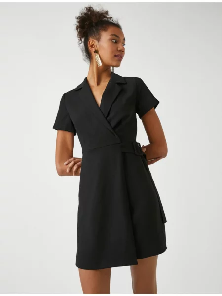 Rochie mini Koton cu decolteu în V negru