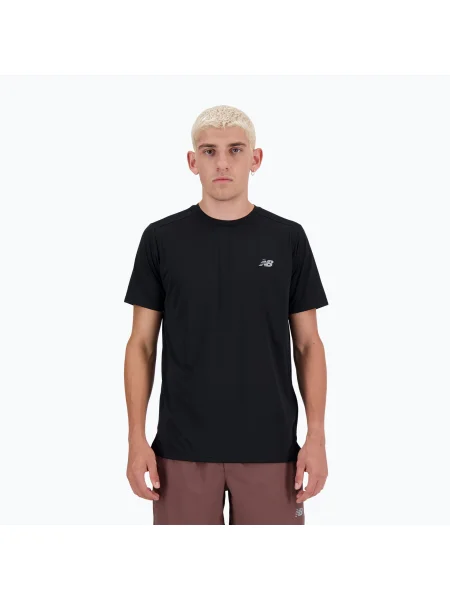 Olcsóbban. Férfi New Balance Run póló fekete. Méret: M fekete