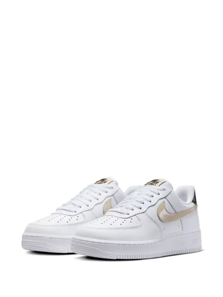 Șapcă Nike roz