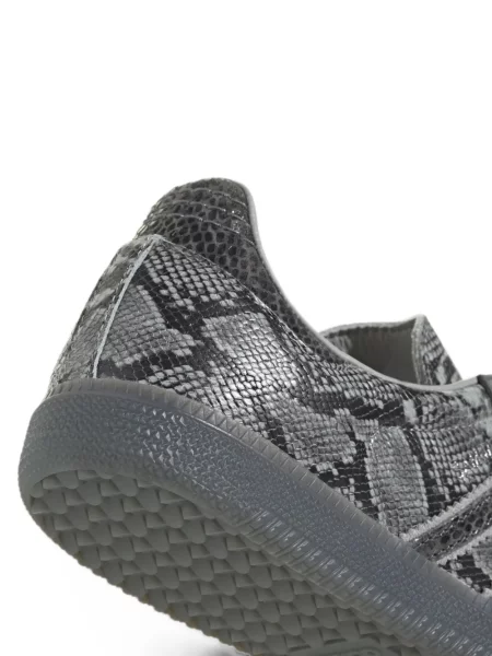 Pantaloni Adidas alergare cu model piele de șarpe cu broderie maro
