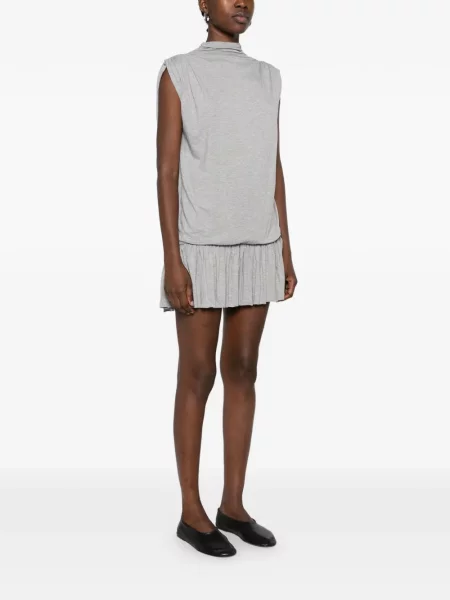 Rochie mini Gimaguas fără mâneci cu volane gri
