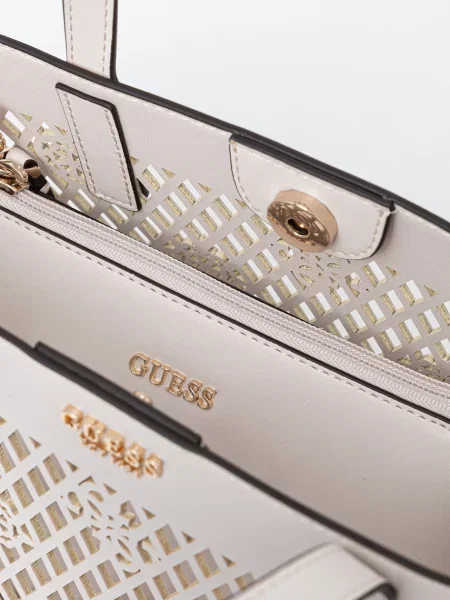 Сумочка Guess