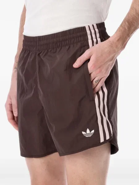 Prugasta majica Adidas crna