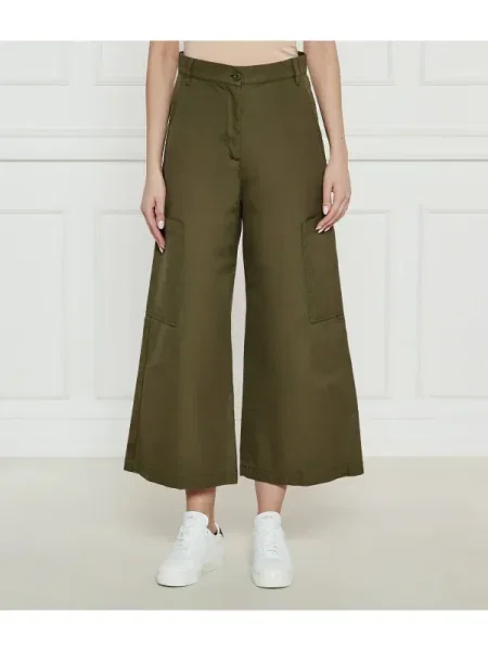 Weekend MaxMara Pantaloni QUIZ | flare fit
