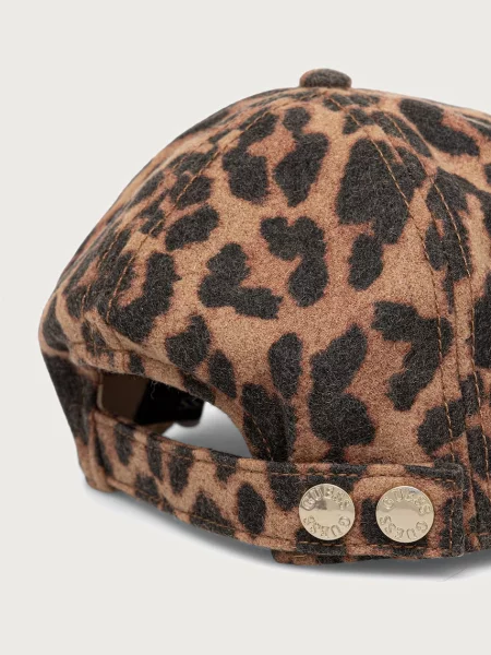 Кепка Guess