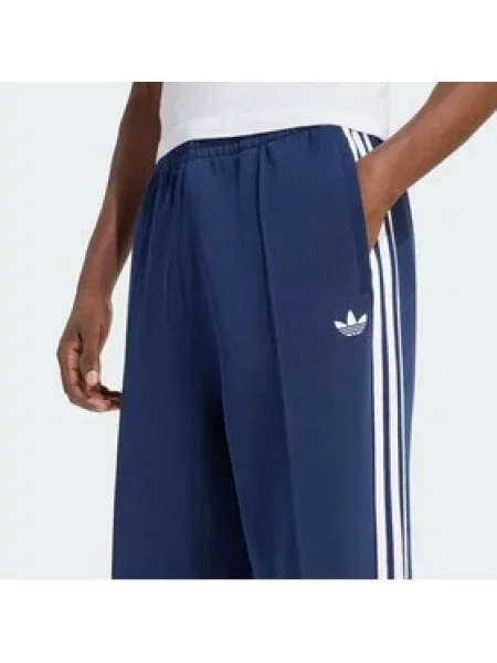 Teplákové kalhoty adidas