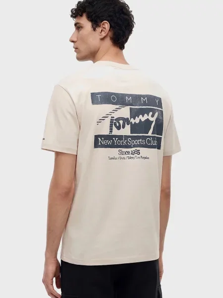 Футболка Tommy Jeans бежева