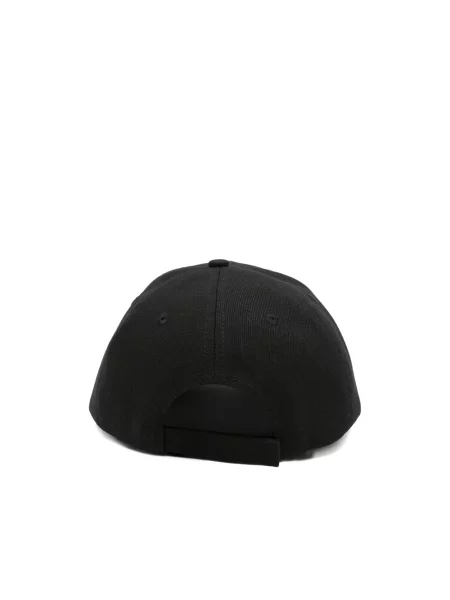 Czapka z daszkiem R13 czarna