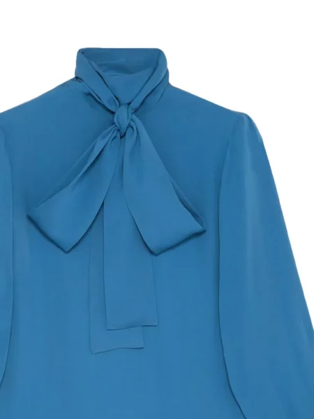 Hedvábná s límcem halenka Gucci s mašlí modrá