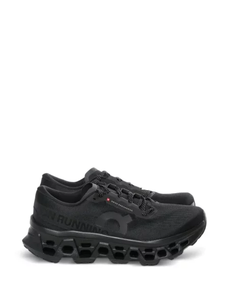 Sneakerși On negru