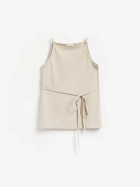 Reserved Top legat bej