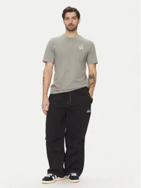 Tričko Adidas šedé
