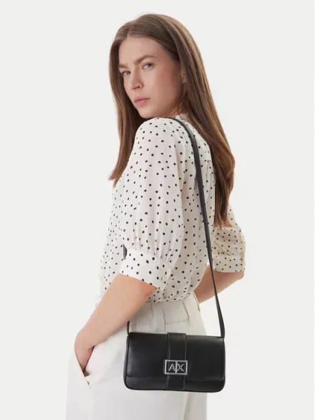 ARMANI EXCHANGE Taška cez rameno JODIE' čierna