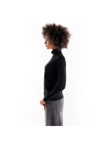 Sweter z golfem H2o czarny