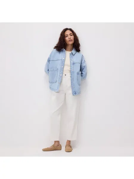 Reserved Mom jeans se zkrácenou nohavicí krémová