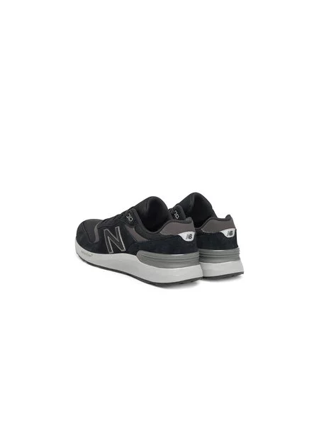 New Balance Superge Walking črna