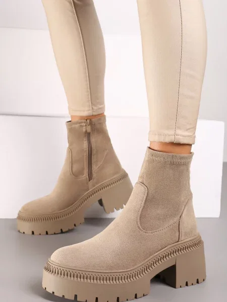 Botine bej
