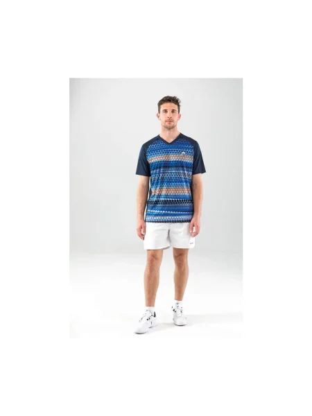 Tricou Head