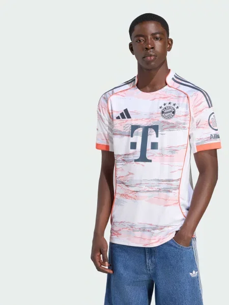 Футболка Adidas белая