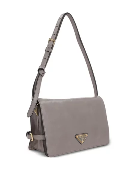 Кожена чанта Prada сиво
