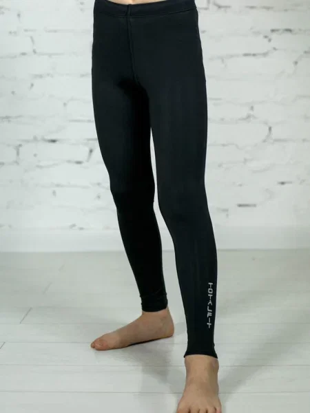 Детские брюки Totalfit черные